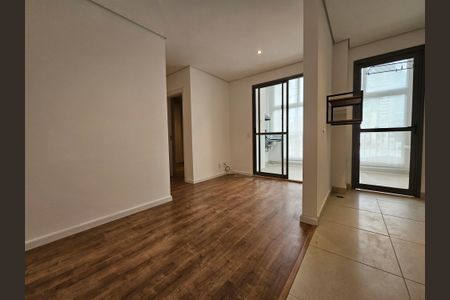 Sala de apartamento para alugar com 2 quartos, 58m² em Chácara Santo Antônio (zona Sul), São Paulo