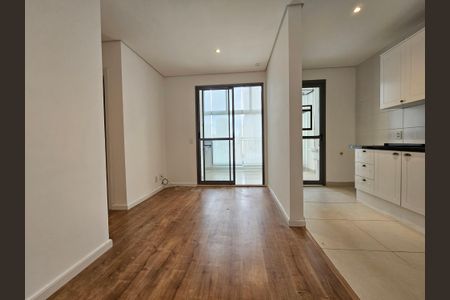 Sala de apartamento para alugar com 2 quartos, 58m² em Chácara Santo Antônio (zona Sul), São Paulo