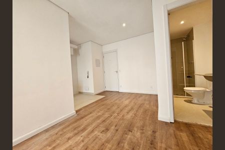 Sala de apartamento para alugar com 2 quartos, 58m² em Chácara Santo Antônio (zona Sul), São Paulo