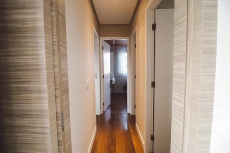 Apartamento à venda com 88m², 3 quartos e 2 vagasCorredor
