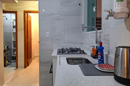 Apartamento à venda com 77m², 2 quartos e sem vagaCozinha
