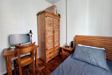 Apartamento à venda com 77m², 2 quartos e sem vagaQuarto 1