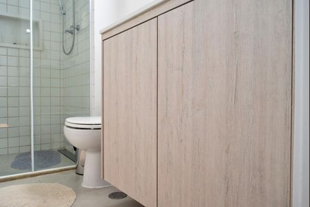 Apartamento à venda com 136m², 2 quartos e 2 vagasBanheiro da Suíte 1