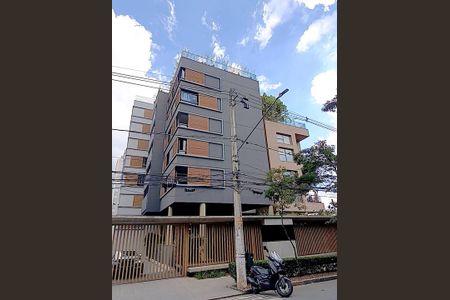 Apartamento à venda com 136m², 2 quartos e 2 vagas Apartamento à venda com 136m², 2 quartos e 2 vagasFachada
