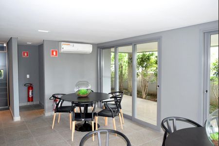 Apartamento à venda com 136m², 2 quartos e 2 vagasSalão de Festas