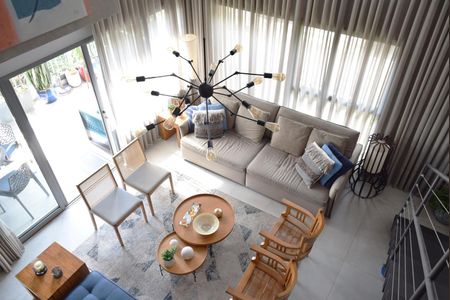 Apartamento à venda com 136m², 2 quartos e 2 vagasSala de estar vista do mezanino