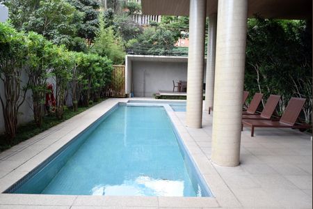 Apartamento à venda com 136m², 2 quartos e 2 vagasPiscina