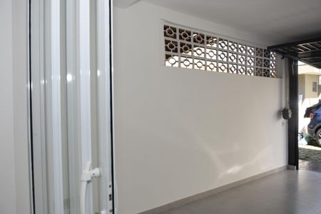 Casa de Condomínio para alugar com 2 quartos, 71m² em Chacara Santa Maria, Embu das Artes