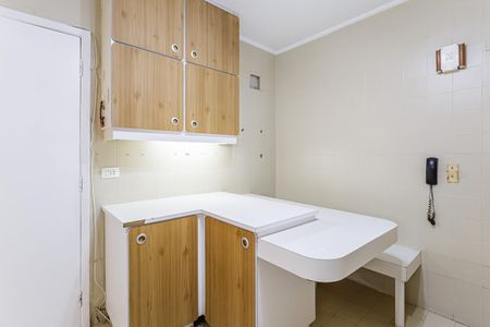 Apartamento à venda com 145m², 4 quartos e 2 vagasCozinha