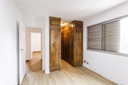Apartamento à venda com 145m², 4 quartos e 2 vagasQuarto Suíte