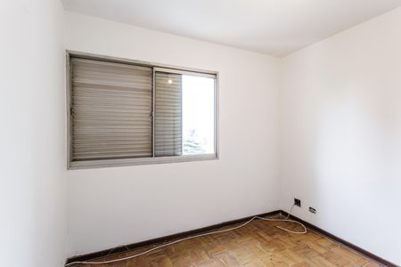 Apartamento à venda com 145m², 4 quartos e 2 vagasQuarto 2