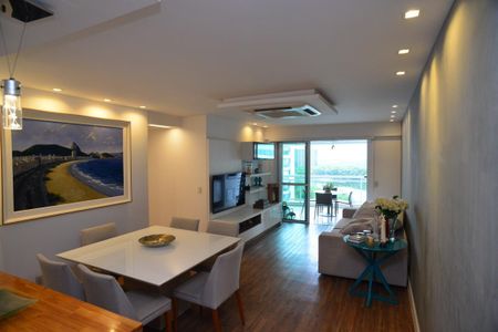 Sala de apartamento à venda com 3 quartos, 120m² em Barra da Tijuca, Rio de Janeiro