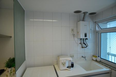Apartamento à venda com 120m², 3 quartos e 2 vagasÁrea de Serviço