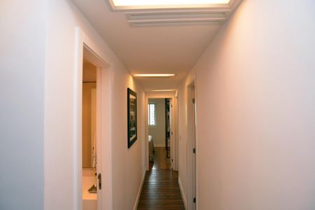 Apartamento à venda com 120m², 3 quartos e 2 vagasCorredor