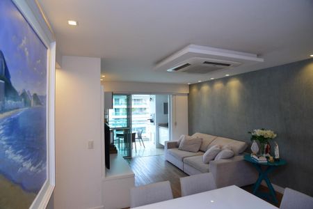 Sala de apartamento à venda com 3 quartos, 120m² em Barra da Tijuca, Rio de Janeiro