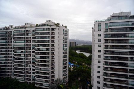 Apartamento à venda com 120m², 3 quartos e 2 vagasVaranda