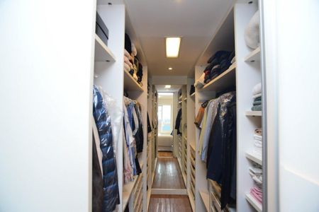 Apartamento à venda com 120m², 3 quartos e 2 vagasCloset