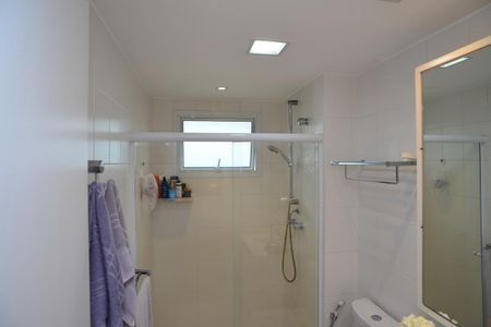 Apartamento à venda com 120m², 3 quartos e 2 vagasSuíte
