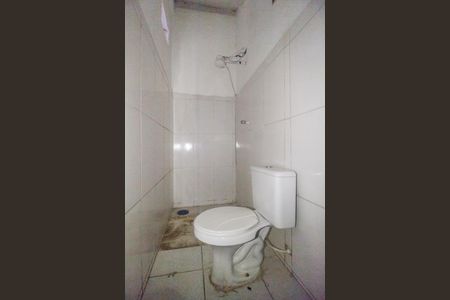 Casa para alugar com 40m², 1 quarto e sem vaga Casa para alugar com 40m², 1 quarto e sem vagaBanheiro