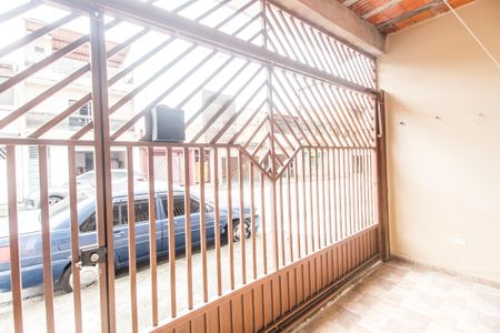 Casa para alugar com 40m², 1 quarto e sem vaga Casa para alugar com 40m², 1 quarto e sem vagaVaranda