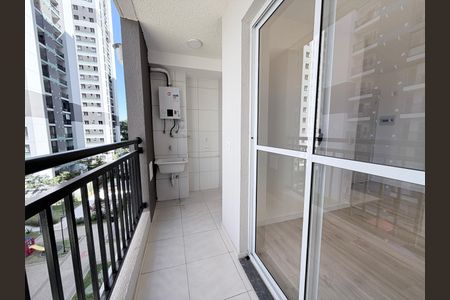 Apartamento para alugar com 39m², 2 quartos e sem vagaSacada