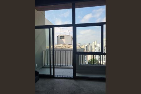 Apartamento à venda com 46m², 1 quarto e sem vagaVaranda