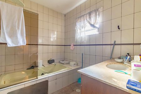 Casa à venda com 4 quartos, 233m² em Vila Guarani (zona Sul), São Paulo