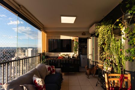 Apartamento à venda com 78m², 2 quartos e 1 vagaVaranda