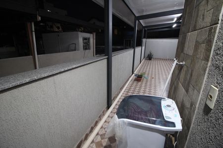 Apartamento à venda com 109m², 2 quartos e 1 vagaÁrea de Serviço