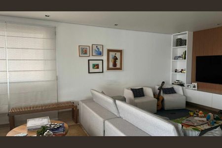 Apartamento para alugar com 4 quartos, 240m² em Brooklin, São Paulo