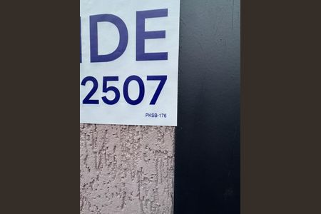 Casa à venda com 129m², 3 quartos e 1 vagaPLACA