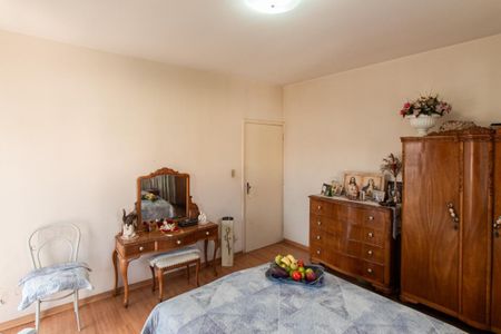 Casa para alugar com 454m², 5 quartos e 4 vagas Casa para alugar com 454m², 5 quartos e 4 vagasQuarto 2