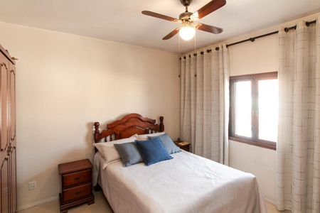 Casa para alugar com 454m², 5 quartos e 4 vagas Casa para alugar com 454m², 5 quartos e 4 vagasCasa 2 - Quarto