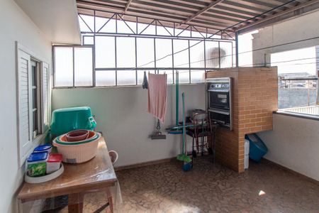 Casa para alugar com 454m², 5 quartos e 4 vagas Casa para alugar com 454m², 5 quartos e 4 vagasÁrea de Serviço