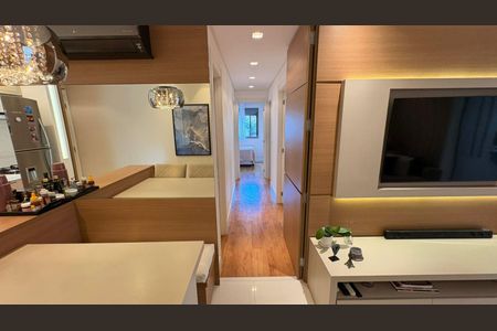Sala de apartamento à venda com 3 quartos, 93m² em Vila Ipojuca, São Paulo