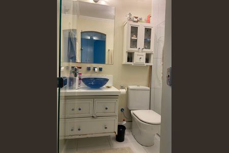 Casa à venda com 116m², 2 quartos e 2 vagasQuarto 2 - Banheiro