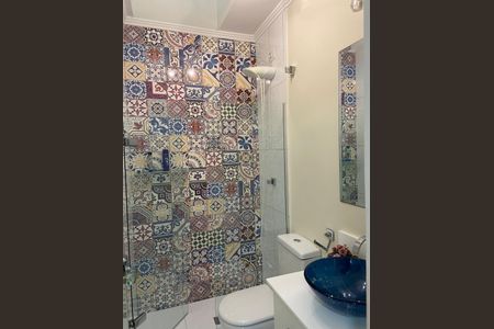 Casa à venda com 116m², 2 quartos e 2 vagasQuarto 1 - Banheiro