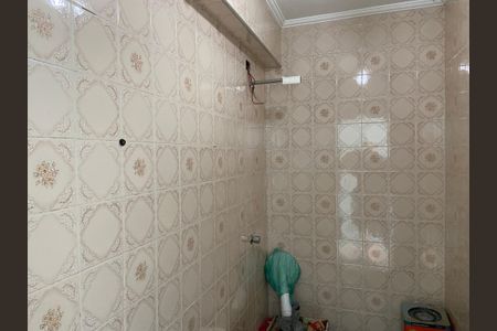 Casa à venda com 116m², 2 quartos e 2 vagasBanheiro Externo 