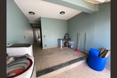 Casa à venda com 116m², 2 quartos e 2 vagasÁrea de Serviço
