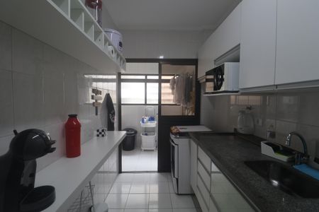 Apartamento para alugar com 77m², 3 quartos e 2 vagasCozinha