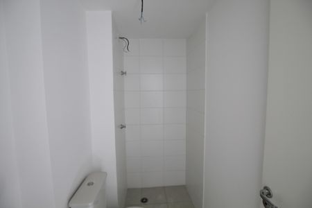 Banheiro de kitnet/studio à venda com 1 quarto, 24m² em Sé, São Paulo
