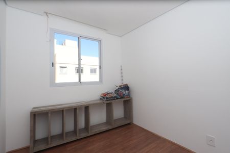 Quarto 1 de apartamento para alugar com 2 quartos, 34m² em Parque Sao Rafael, São Paulo