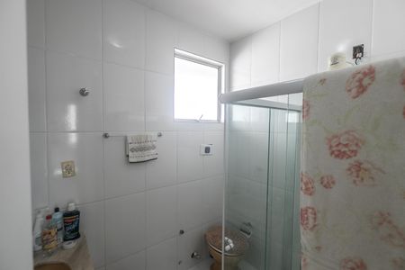 Apartamento para alugar com 70m², 3 quartos e 1 vaga Apartamento para alugar com 70m², 3 quartos e 1 vagaBanheiro