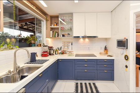 Apartamento à venda com 151m², 3 quartos e 2 vagasCozinha