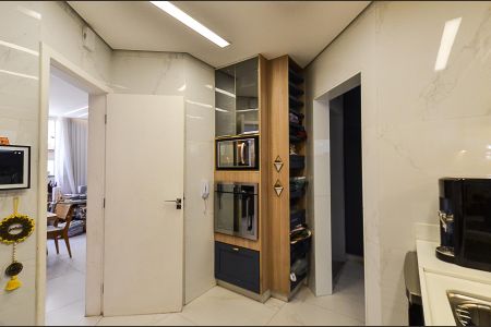 Apartamento à venda com 151m², 3 quartos e 2 vagasCozinha