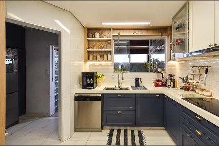 Apartamento à venda com 151m², 3 quartos e 2 vagasCozinha