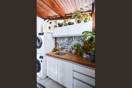 Apartamento à venda com 151m², 3 quartos e 2 vagasÁrea de Serviço