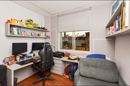 Apartamento à venda com 151m², 3 quartos e 2 vagasQuarto 2