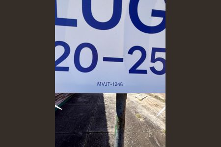 Casa para alugar com 200m², 2 quartos e 5 vagas Casa para alugar com 200m², 2 quartos e 5 vagasPlaca