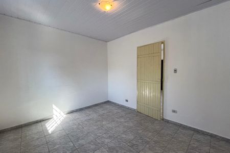 Quarto 2 de casa para alugar com 2 quartos, 200m² em Vila Brasilina, São Paulo